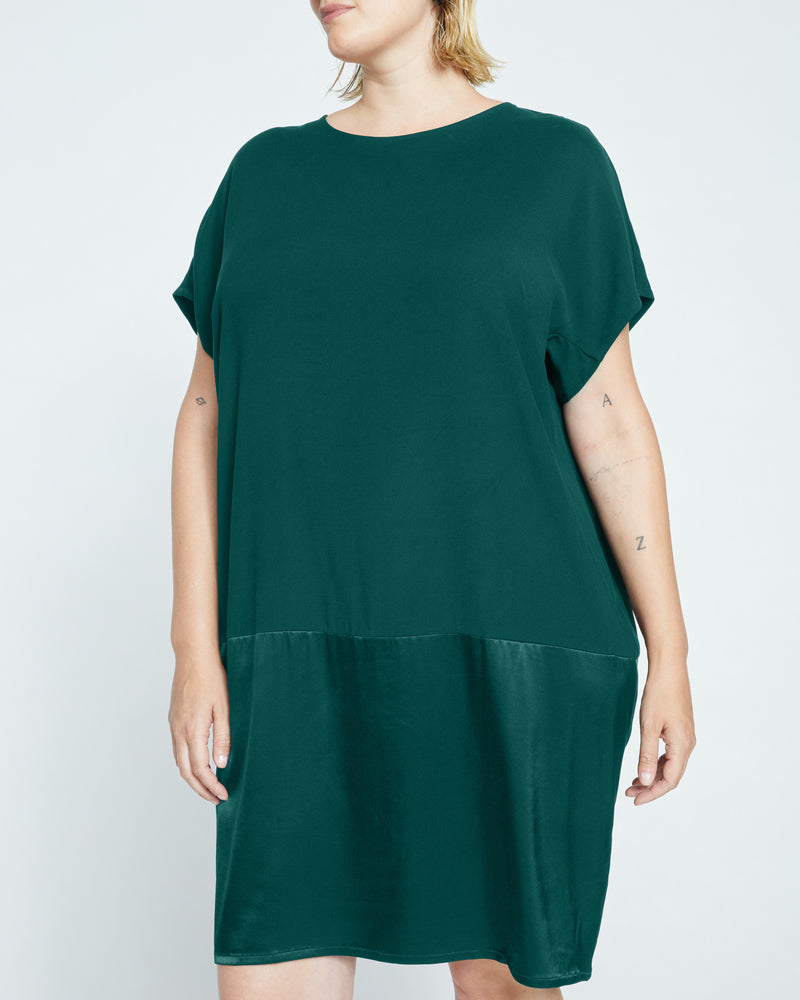 Avenir Double Luxe Dress - Forest Green