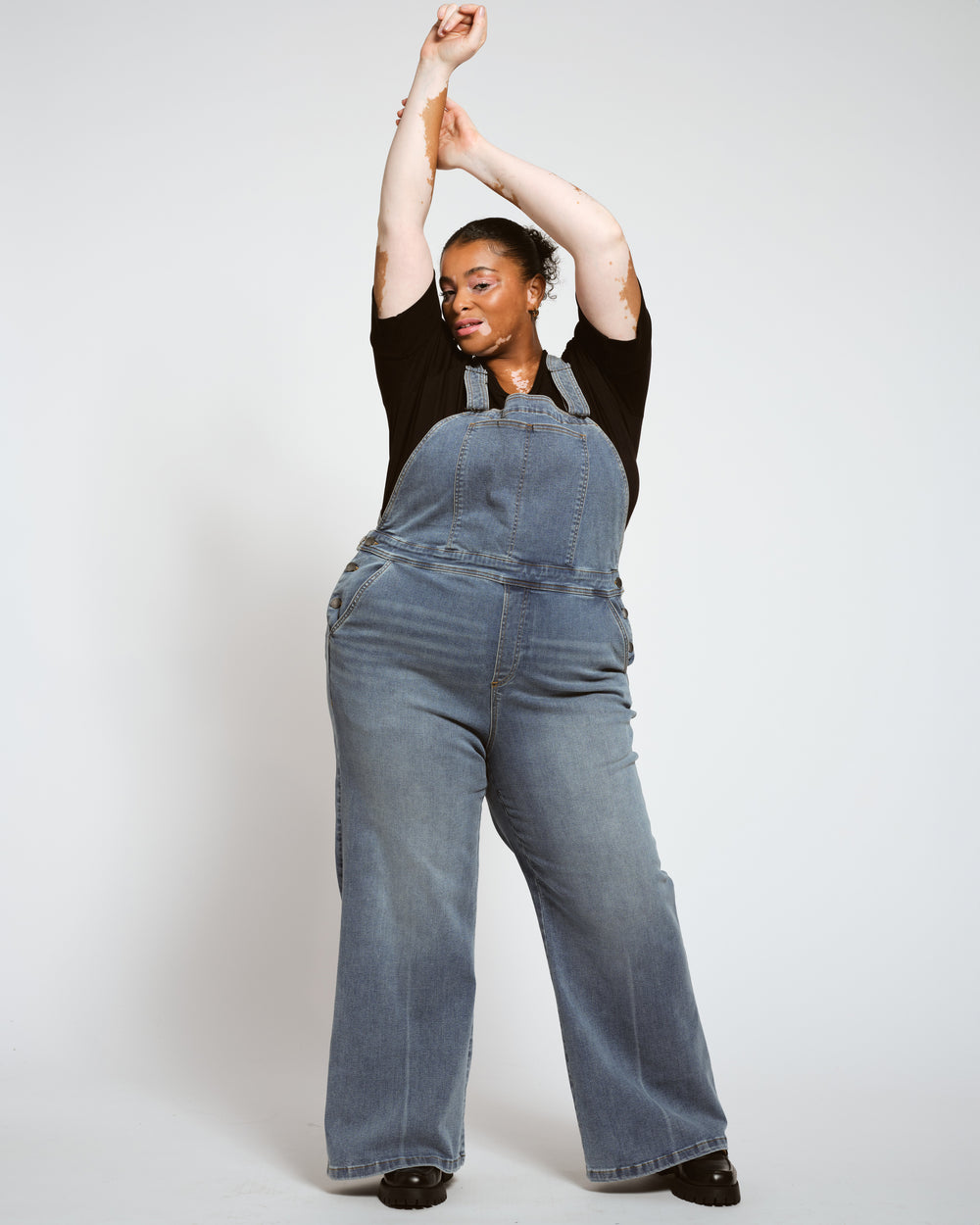 Casey Wide Leg Denim Overalls - Rizzo Blue