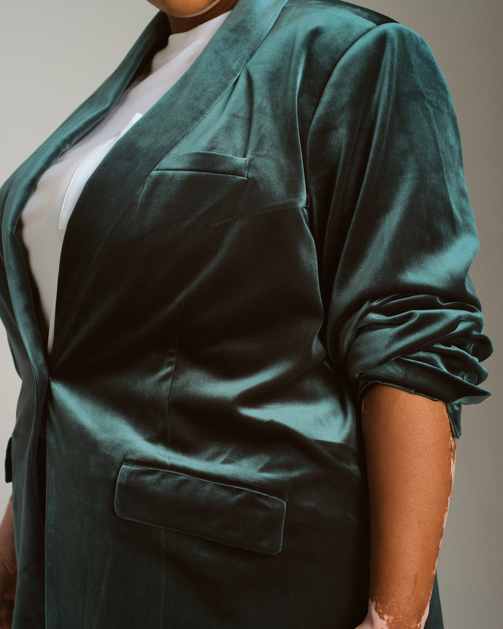 Luxe Velvet Blazer - Forest Green