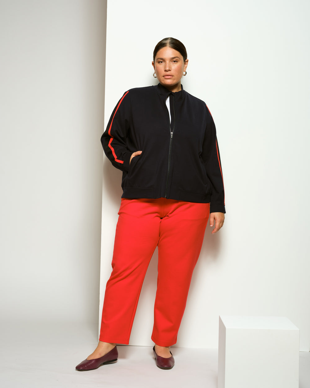 Smart Signature Ponte Pants - Vermilion Red