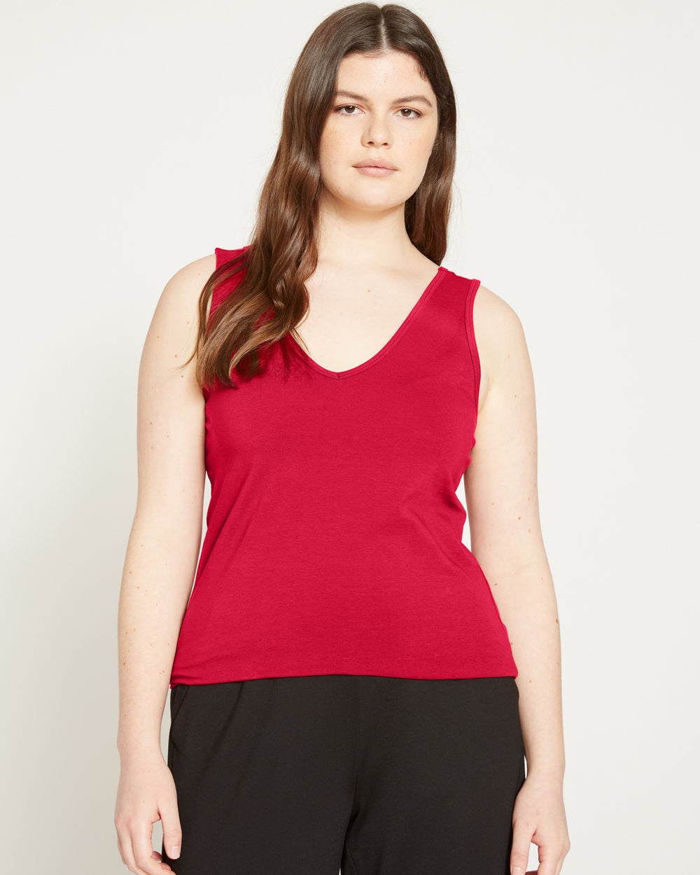 Double V Tank - Cerise