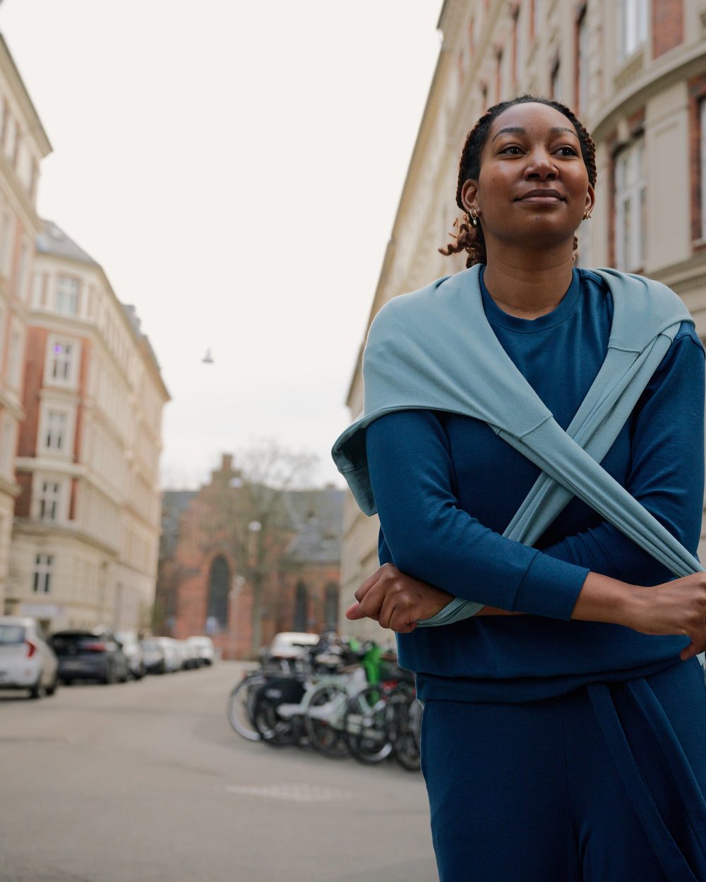 TravelKnit Sweatshirt - Blue Teal