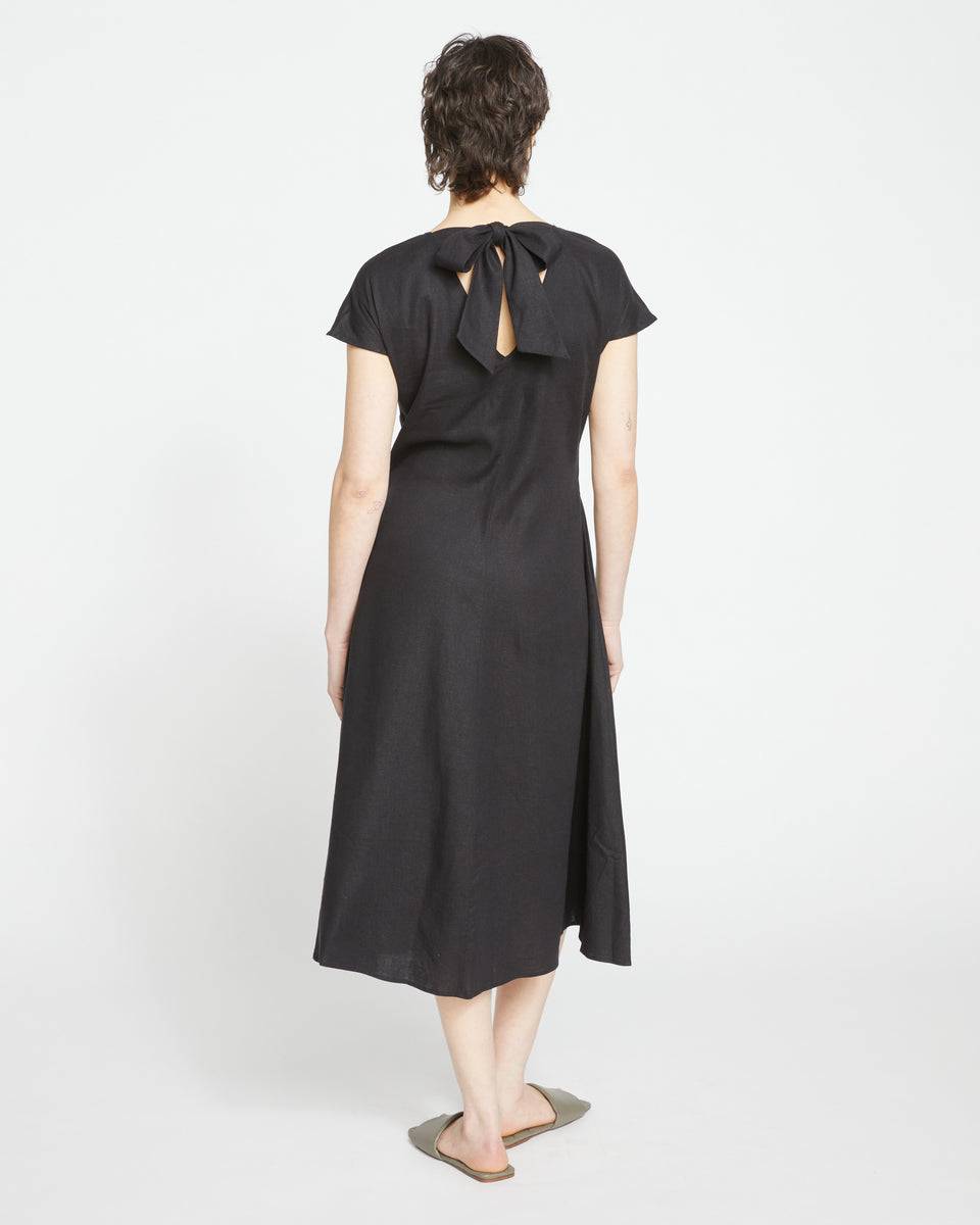 Louvre Bow Back Linen Dress - Black Zoom image 4