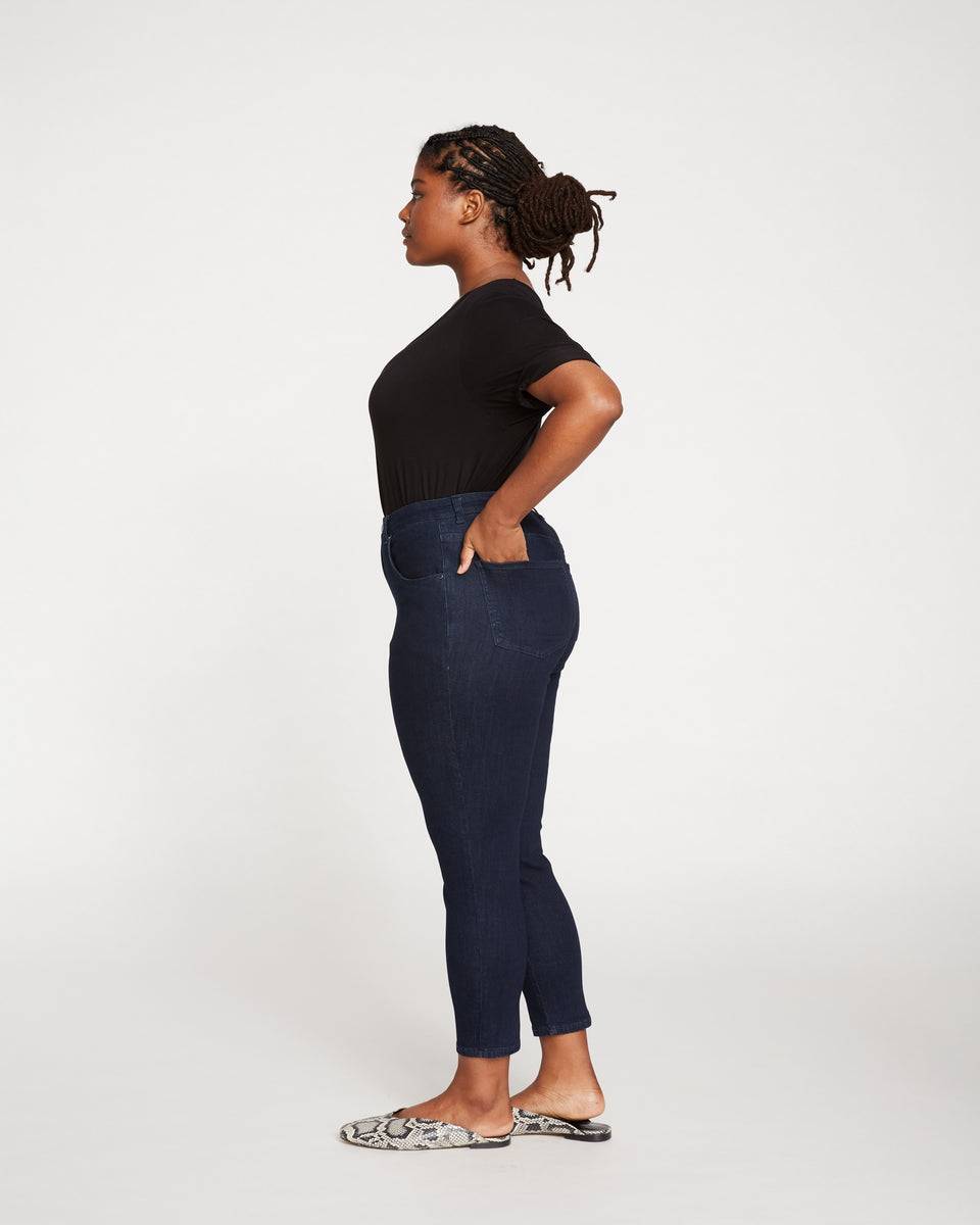 Plus Size Women's The Knit Jean by Catherines in Comfort Wash